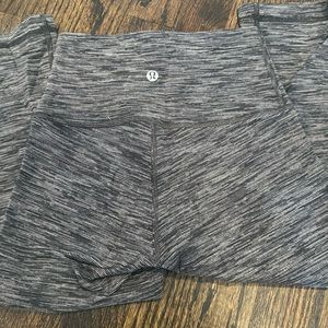 Lululemon size 2 legging